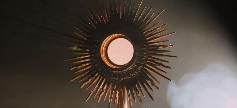 Adoracja u Franciszkanów
